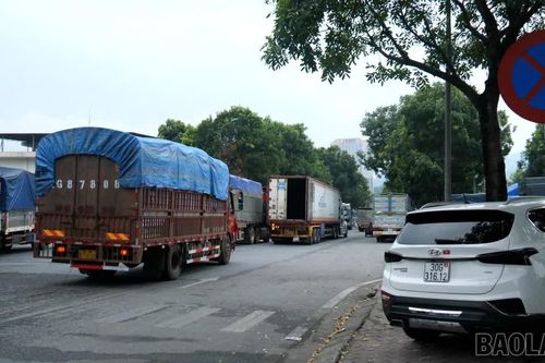 Gỡ “nút thắt” giao thông tại cửa khẩu Kim Thành