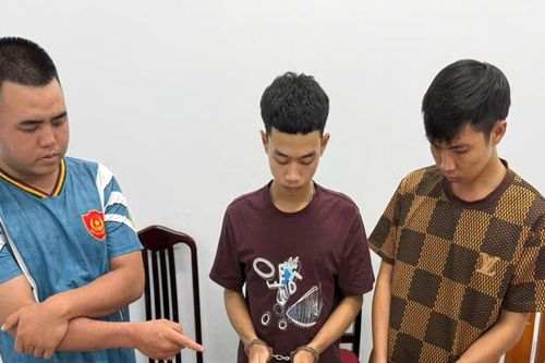 Khởi tố 3 bị can về tội mua bán, tổ chức sử dụng ma túy