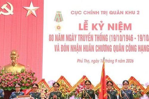 Cục Chính trị Quân khu 2 kỷ niệm 80 năm Ngày truyền thống và đón nhận Huân chương Quân công hạng Ba