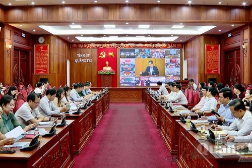 Chú trọng tuyên truyền về tăng trưởng kinh tế và hoạt động đối ngoại