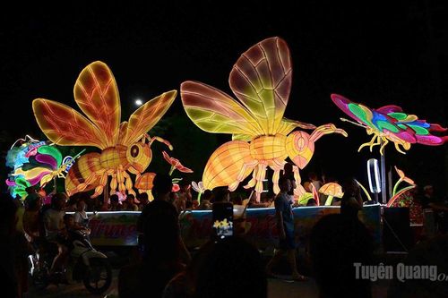 Xứ Tuyên mùa trăng rằm