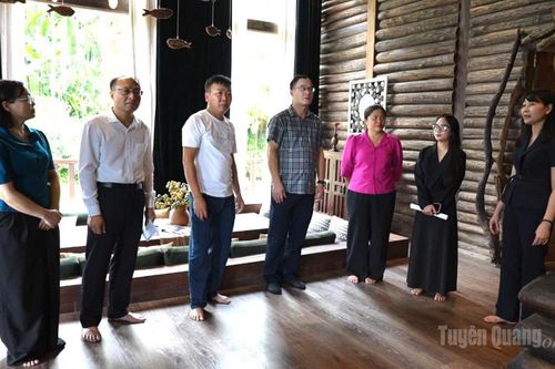 Ban Văn hóa – Xã hội HĐND tỉnh khảo sát tại xã Ngọc Đường