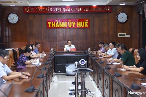 Phát huy tính tiên phong, gương mẫu, dám nghĩ, dám làm của cán bộ, đảng viên