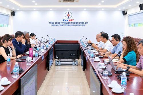 EVNNPT làm việc với ADB về tiến độ hợp tác liên kết lưới điện Việt - Lào