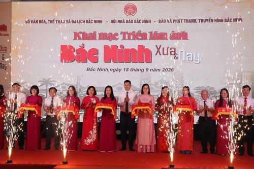Ấn tượng triển lãm ảnh Bắc Ninh xưa và nay