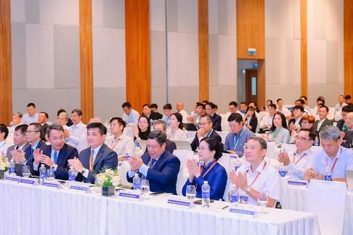 Cảng biển Việt Nam chuyển đổi xanh, kiến tạo mới hệ sinh thái hàng hải, logistics