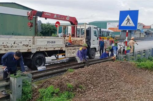 Nghệ An đóng, xóa 5 lối đi tự mở qua đường sắt