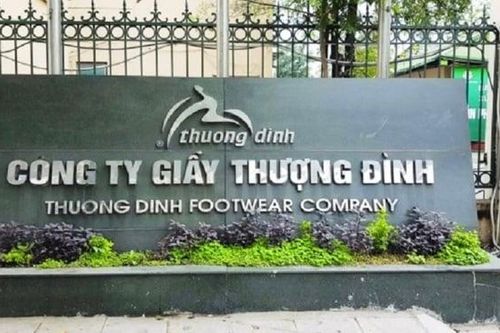 Giầy Thượng Đình thay Tổng giám đốc