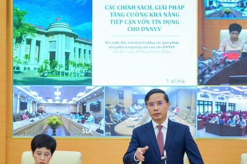 Thống đốc Phạm Đức Ấn: Không hạ chuẩn tín dụng, ngân hàng vẫn phải chủ động tìm doanh nghiệp