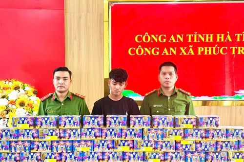 Chở hơn 100kg pháo hoa nổ trên xe, nam thanh niên bị khởi tố