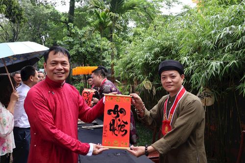 Những sắc màu di sản giữa lòng Văn Miếu