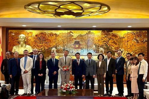 Hà Nội và vùng Île-de-France hợp tác phát triển đô thị bền vững