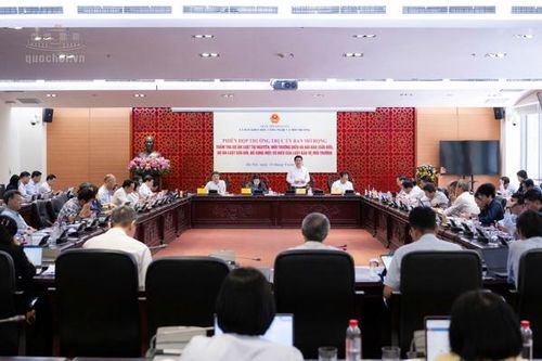 Quản trị không gian biển theo hướng hiện đại, tổng hợp, thống nhất