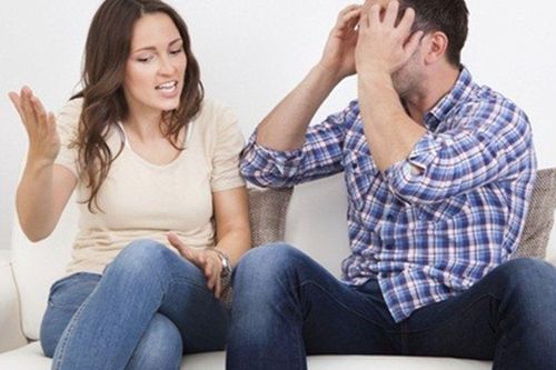 Vợ khôn ngoan đến mấy cũng nhớ: Có 3 chuyện càng 'ruột để ngoài da' với chồng, hôn nhân càng dễ sinh chuyện