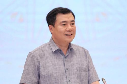 Thứ trưởng Bộ Công Thương Nguyễn Sinh Nhật Tân làm Phó Bí thư Thành ủy TP.HCM