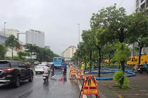 Duy trì ứng trực, theo dõi diễn biến thời tiết