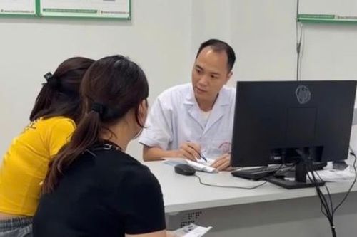 Chủ động phòng bệnh sau ngập úng