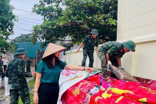 Trường học Hà Nội linh hoạt tổ chức dạy học tại vùng còn ngập