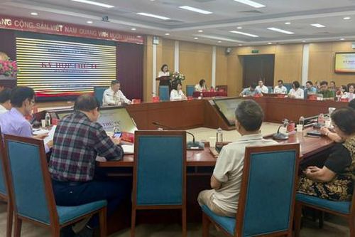 Phường Ô Chợ Dừa tổ chức lại thành 5 phòng chuyên môn