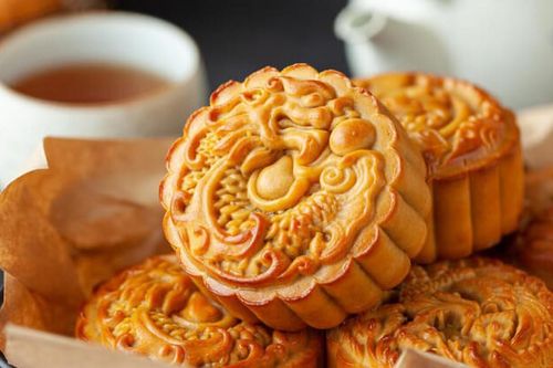 Tết Trung thu 2026 cận kề: Bộ Y tế và các địa phương đẩy mạnh kiểm tra đột xuất, lật tẩy bẫy bánh trung thu '3 không' gắn mác gia truyền
