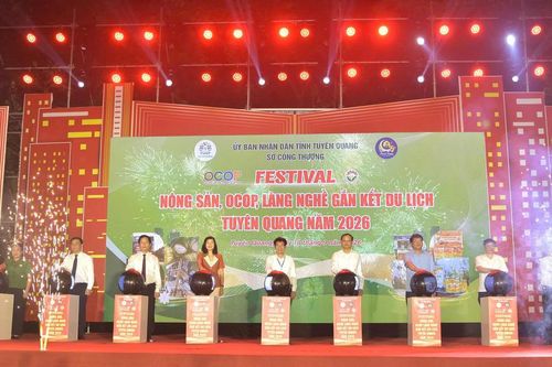 Tuyên Quang khai hội Festival nông sản, OCOP, làng nghề gắn kết du lịch