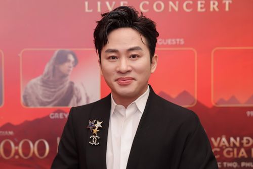 Tùng Dương liều lĩnh tổ chức concert 40.000 khán giả