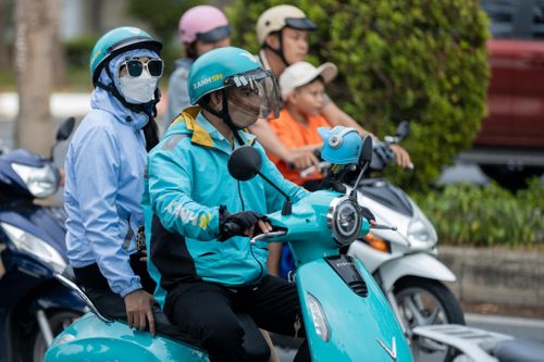 Green SM 'chơi lớn' giữa lúc tài xế công nghệ tranh luận về chiết khấu