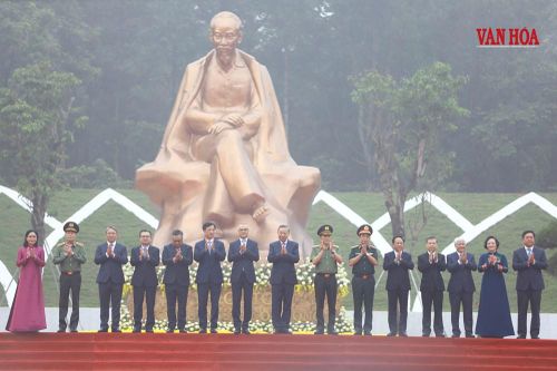 Tổng Bí thư, Chủ tịch nước Tô Lâm dự lễ khánh thành Tượng đài 'Bác Hồ với ngày hội non sông'