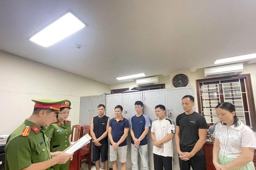 Khởi tố vụ sản xuất, buôn bán mực in giả