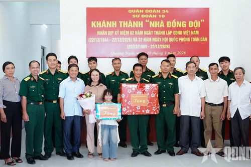 Trung đoàn Pháo binh 4 (Sư đoàn 10, Quân đoàn 34) khánh thành, bàn giao Nhà đồng đội​