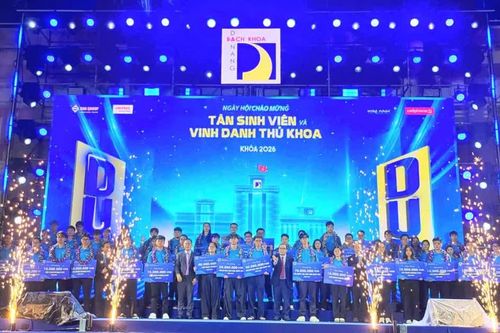 700 triệu đồng học bổng dành cho tân sinh viên Bách khoa Đà Nẵng