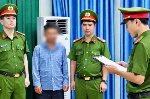 Khởi tố 6 bị can trong vụ livestream gây rối ở bệnh viện
