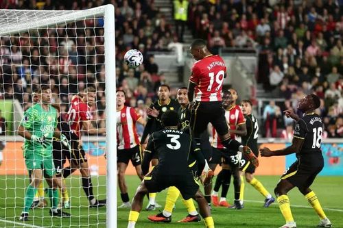 Chelsea trắng tay trước Brentford sau 88 năm