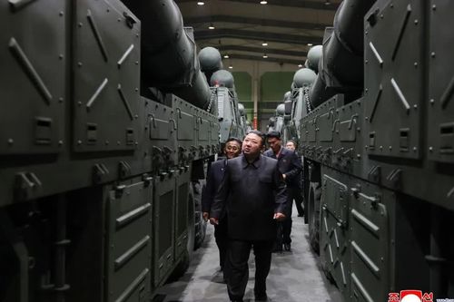 Triều Tiên tái khẳng định vị thế quốc gia hạt nhân sau nghị quyết của IAEA