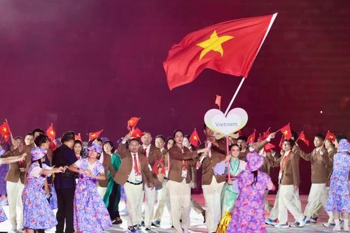 Rực rỡ sắc màu lễ khai mạc ASIAD 20 tại Nhật Bản
