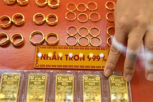 Giá vàng hôm nay (19/9): Tiếp tục tăng