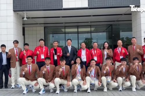 Đoàn Thể thao Việt Nam được tiếp lửa trước giờ G Asiad 20