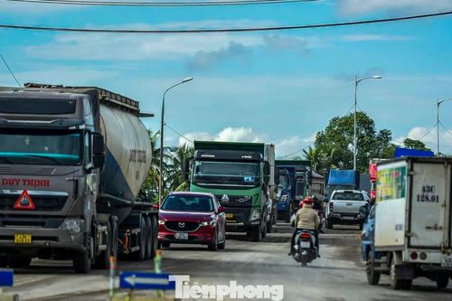 Cận cảnh đường thi công dang dở xảy ra tai nạn khiến mẹ tử vong, 3 con mồ côi