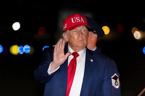 Tổng thống Trump khoe 25 thành tựu trước thềm bầu cử Mỹ