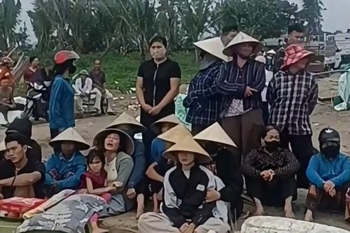 Tìm kiếm ngư dân mất tích trên biển