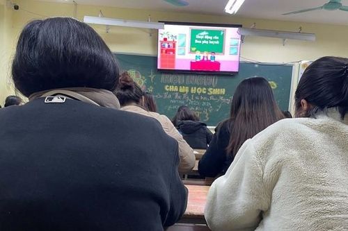 Một năm không thu quỹ phụ huynh, cha mẹ thấy 'hay không tưởng'