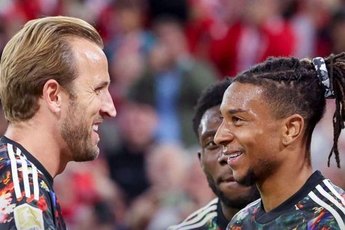 Harry Kane lập kỷ lục, cùng Olise giúp Bayern Munich thắng khó tin