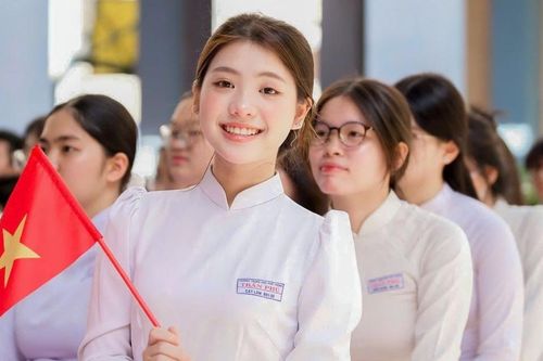 Bộ GD-ĐT: Không áp đặt chỉ tiêu điểm số, tỷ lệ học sinh khá, giỏi cho giáo viên