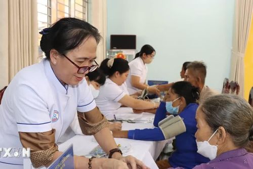 Xã đầu tiên của Thành phố Hồ Chí Minh hoàn thành khám sức khỏe toàn dân