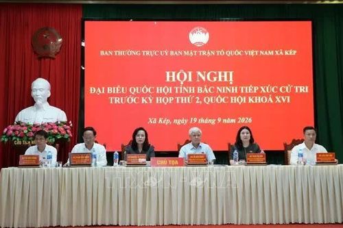 Phó Chủ tịch Thường trực Quốc hội Đỗ Văn Chiến tiếp xúc cử tri tại Bắc Ninh