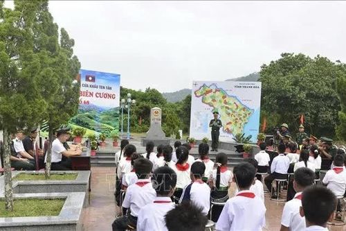 Thêm yêu quê hương qua 'Tiết học biên cương' tại Thanh Hóa