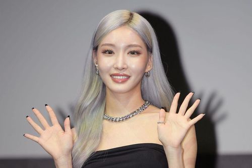 Chungha nhập viện khẩn cấp, hủy sân khấu ngay trước giờ biểu diễn