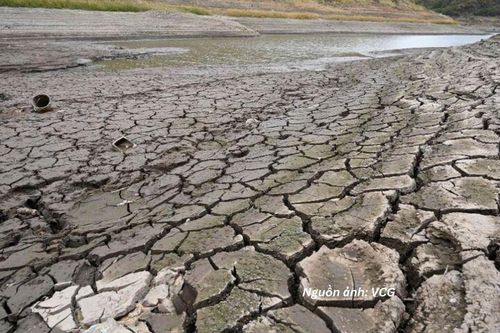 El Nino đạt ngưỡng rất mạnh, còn tiếp tục tăng cường