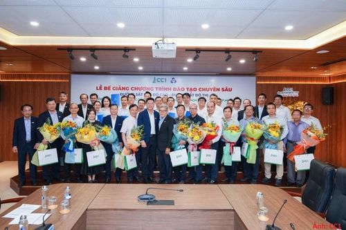 CC1 và Trường Đại học Bách khoa hoàn thành chương trình đào tạo chuyên sâu về đường sắt tốc độ cao