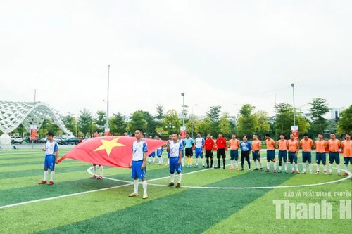 Sôi nổi Giải bóng đá 7 người các sở, ban, ngành tỉnh Thanh Hóa